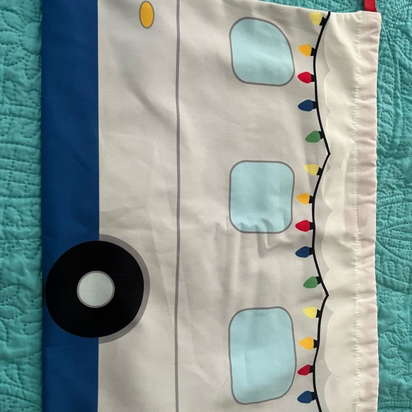 Harvey’s Seatbelt Camper Christmas dust bag - Picture 3 of 6